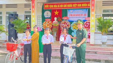 Phong trào thi đua quyết thắng ở Đồn Biên phòng Cát Khánh
